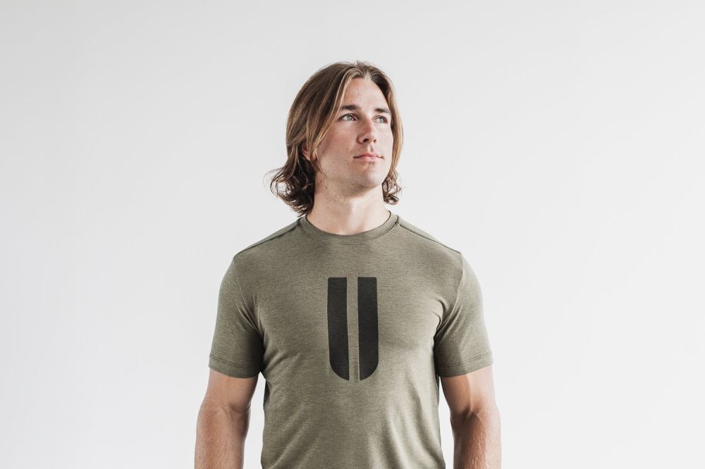 MEN\'S HORNS TEE - ARMY GREEN